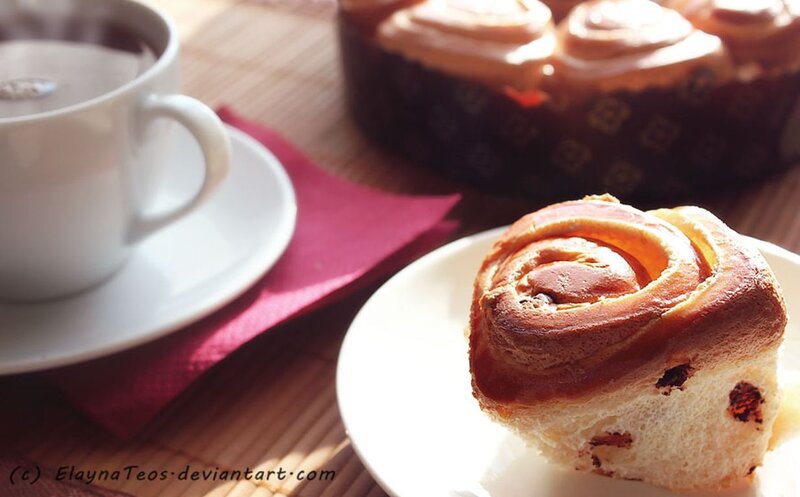 Raisin Cinnamon Roll — Brown