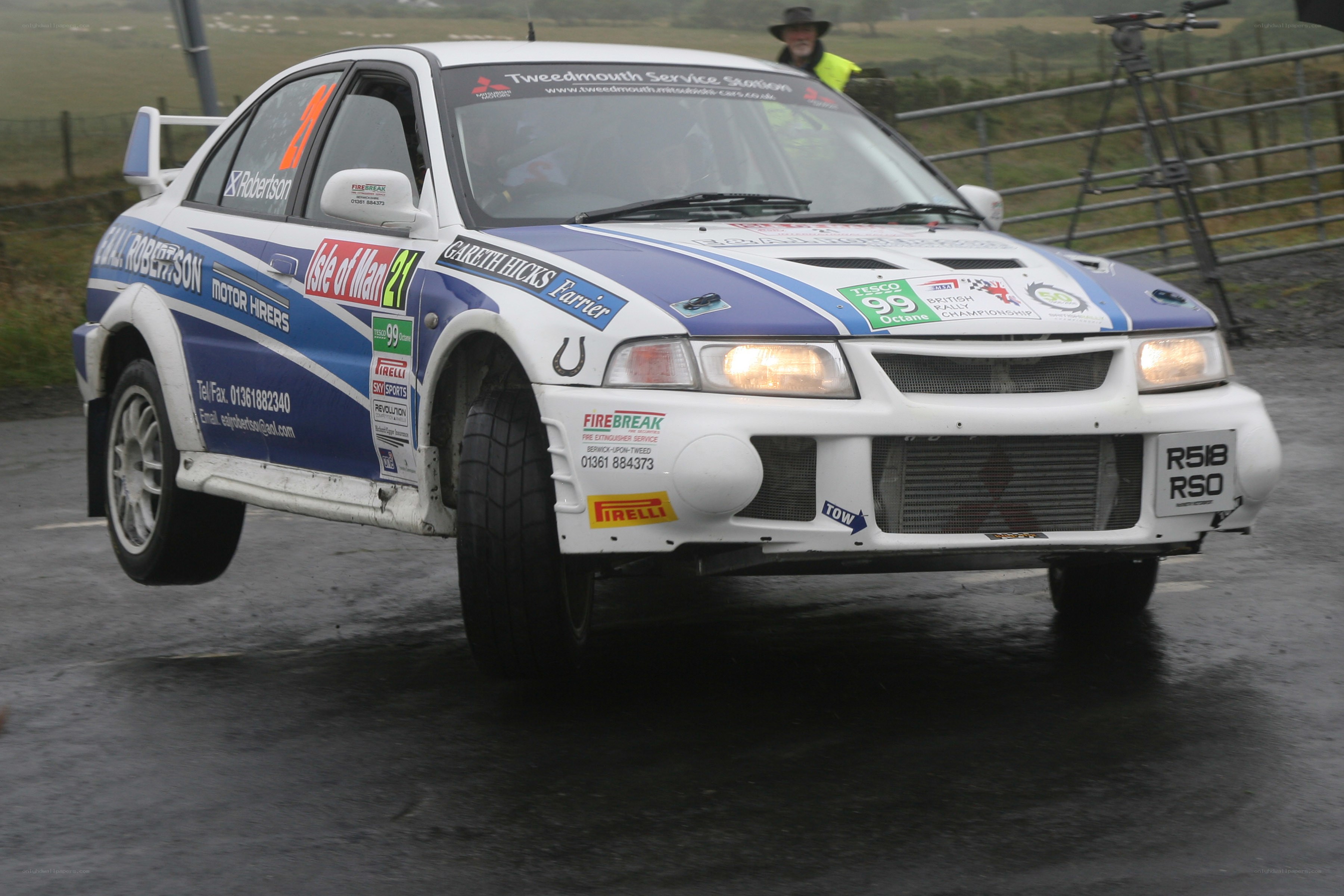 rally car in action