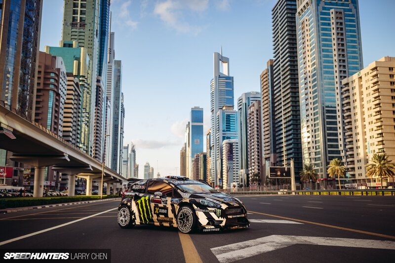 Rally Car in City — Black