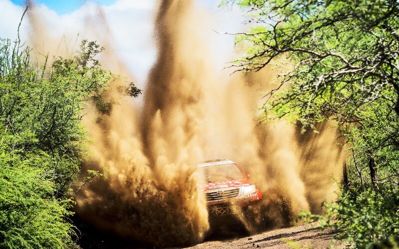 Rally Car in Dust