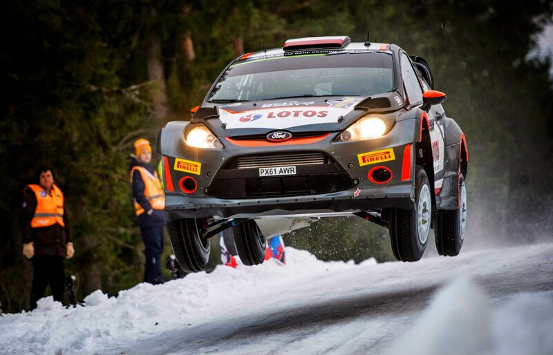 Rally Car in Mid-air — Gray