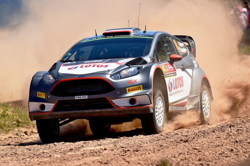 Rally Car on Dirt — Gray