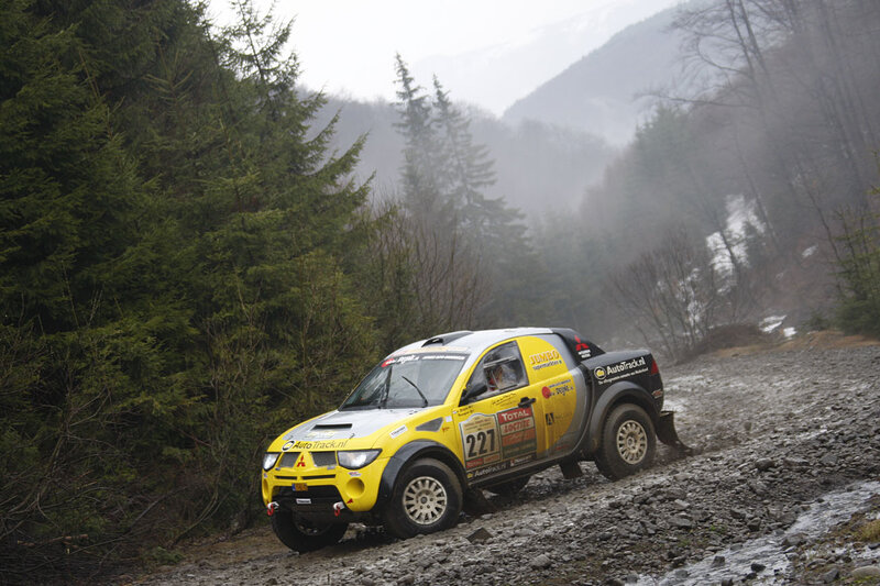 Rally Car on Gravel — Yellow