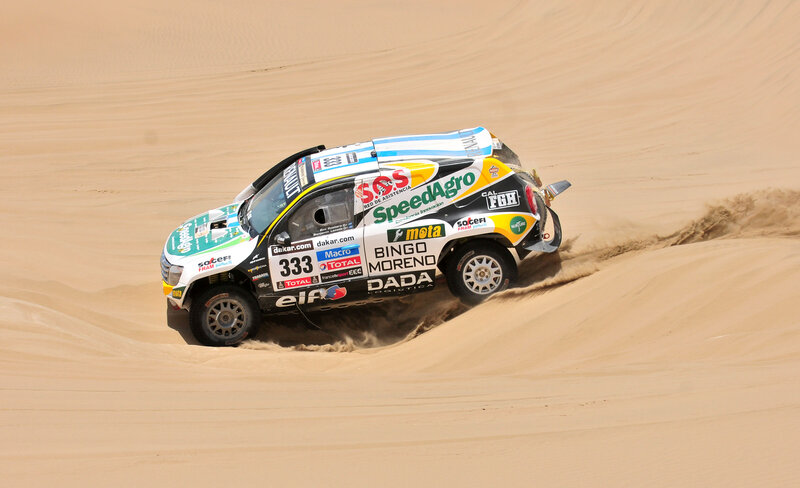 Rally Car on Sand Dune — Beige