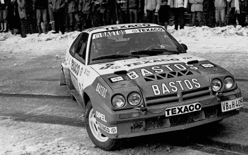 Rally Car on Snow — Black