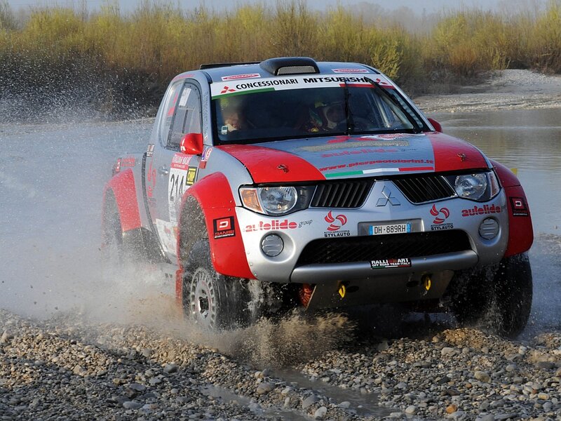 Rally Truck in Water — Red