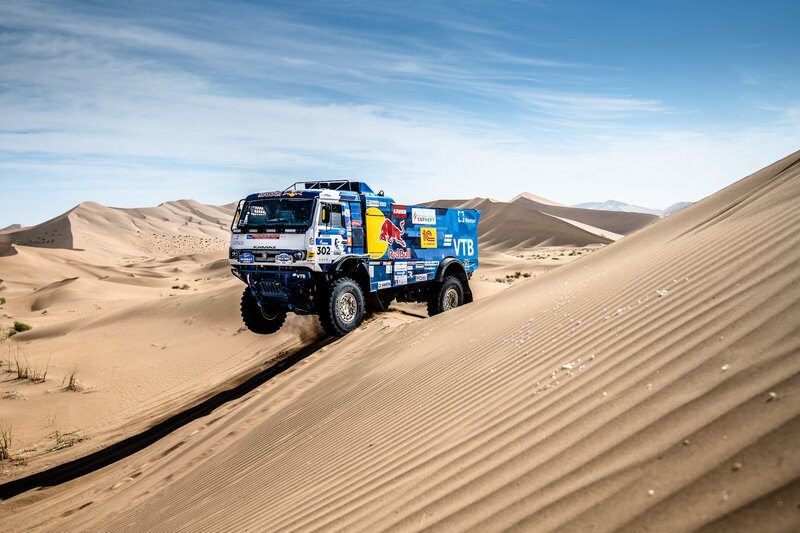 Rally Truck on Sand Dune — Blue, Dramatic