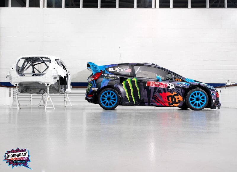 Rallycross car and chassis