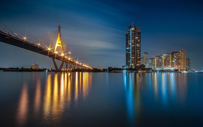 Rama VIII Bridge at Night