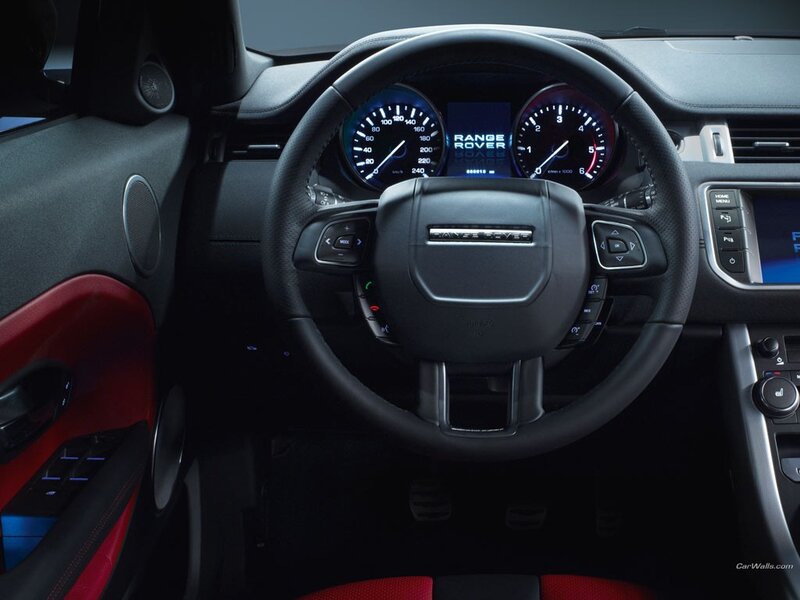 Range Rover interior dashboard