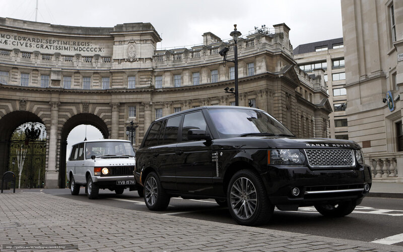 Range Rover vehicles in London