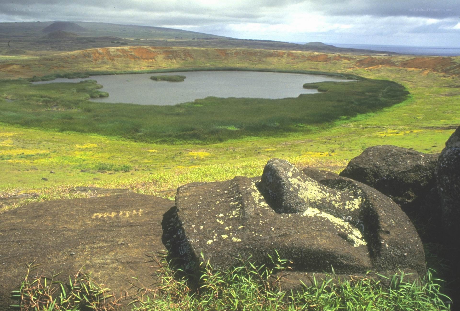 Rano Kau crater lake