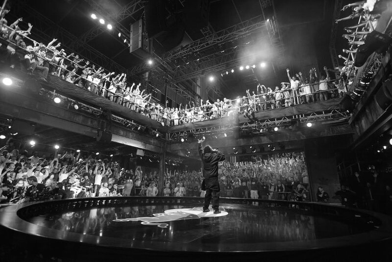 Rapper performs on stage
