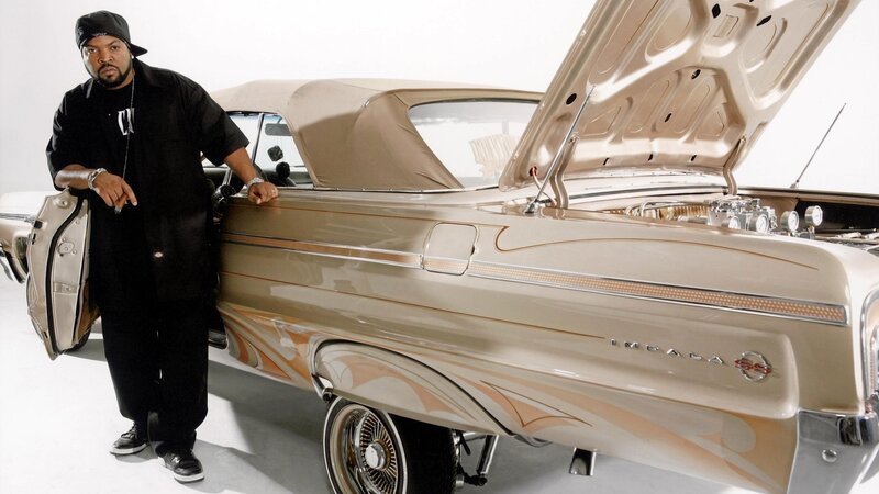 rapper with classic car