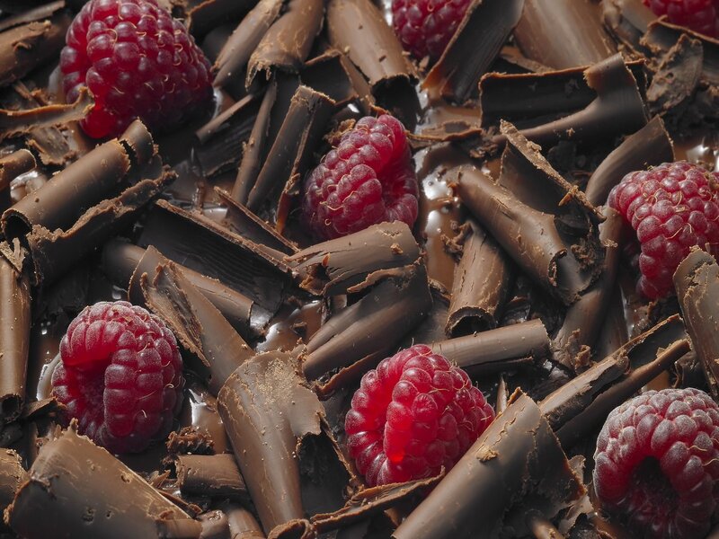 Raspberries and chocolate shavings
