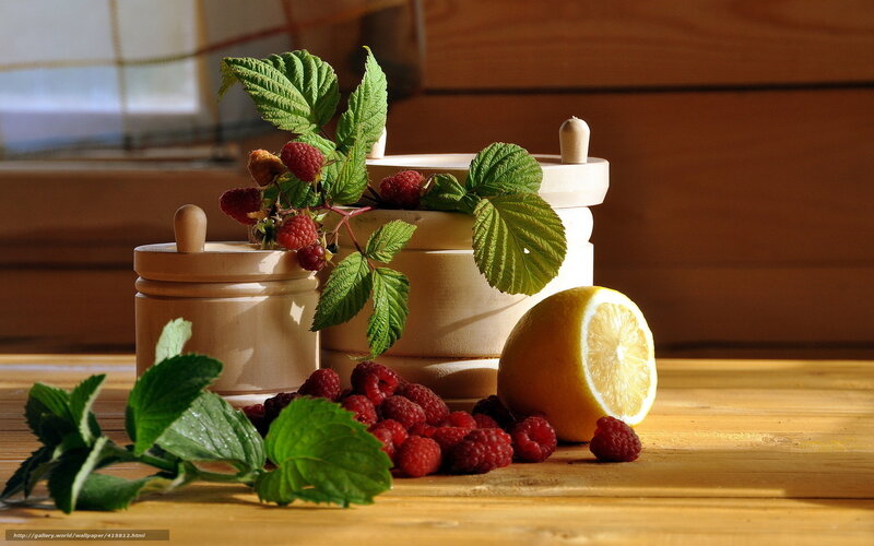 Raspberries and Lemon — Yellow