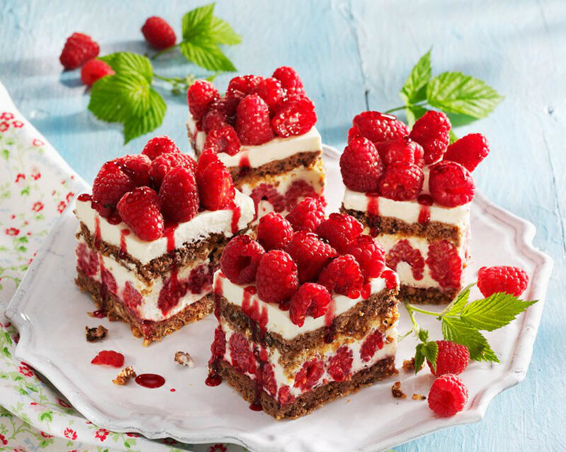 Raspberry Cake Slices