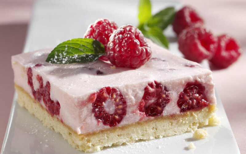 Raspberry Cheesecake Bar