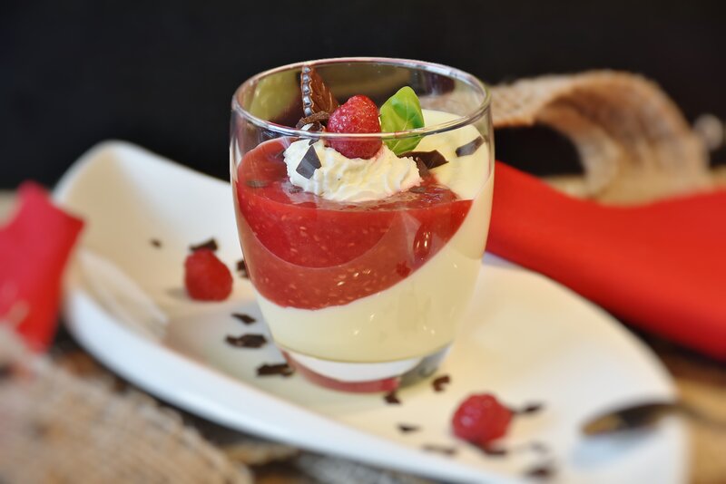 Raspberry Chocolate Dessert — White