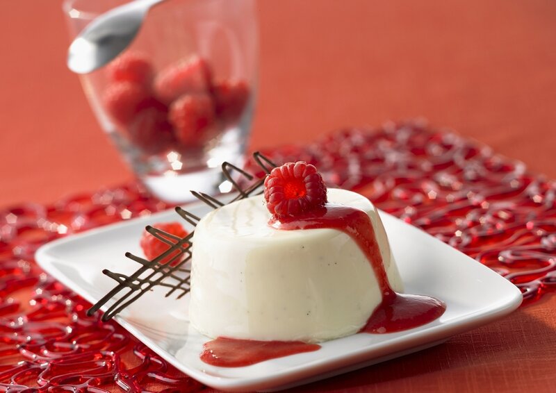 Raspberry Panna Cotta — Red