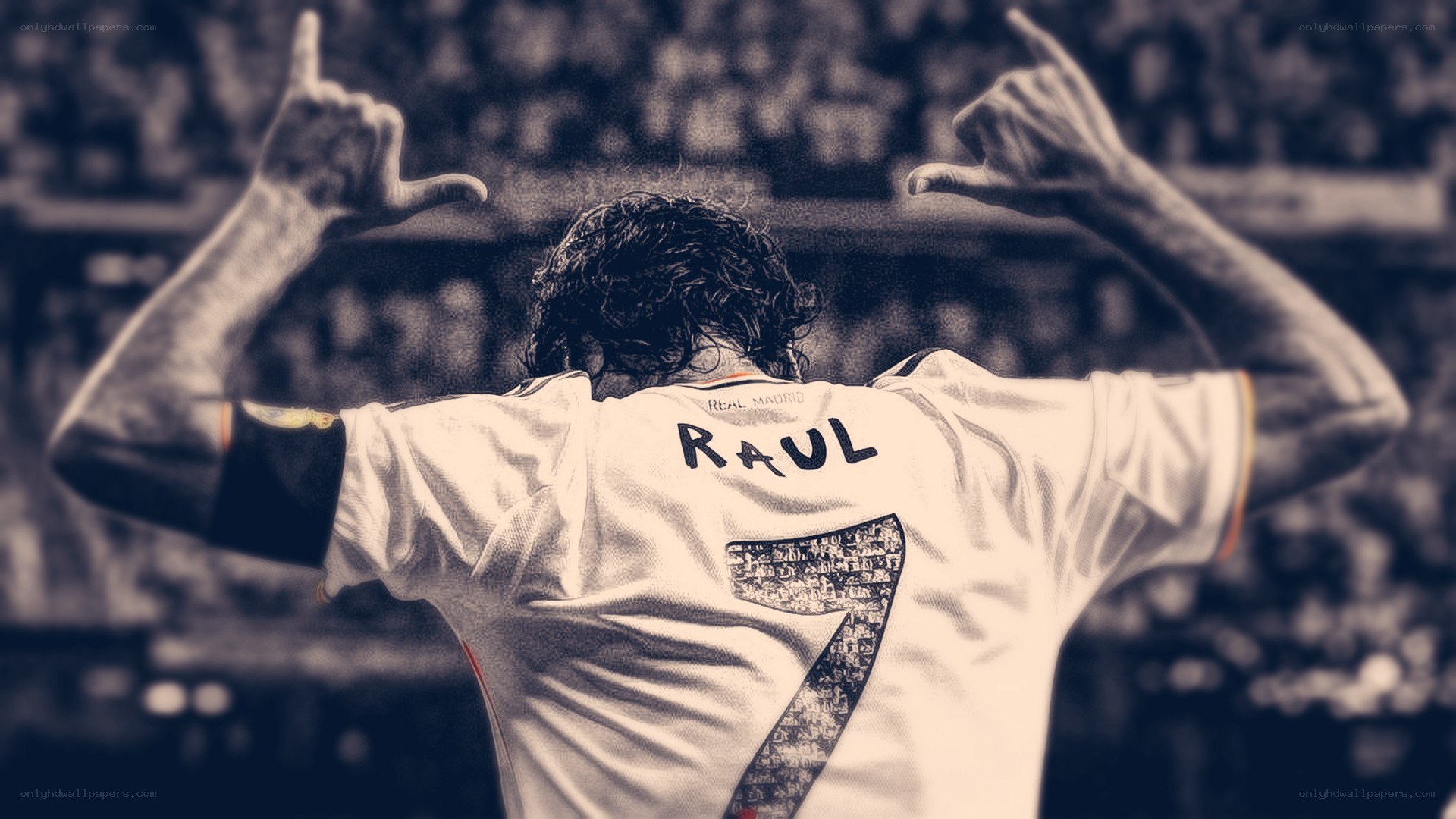 Raul celebrating with fans