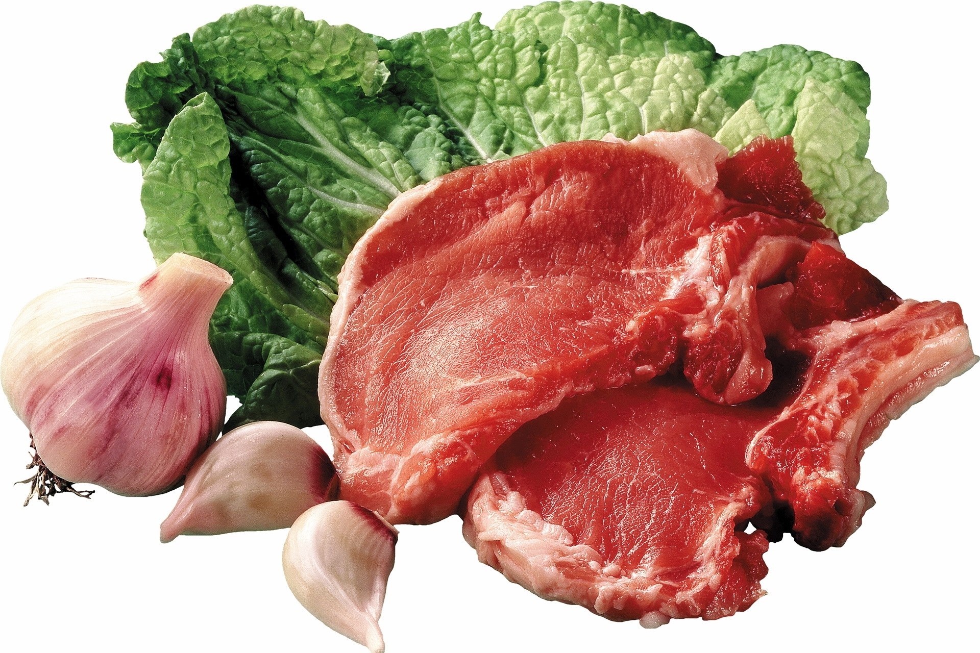 raw meat and vegetables