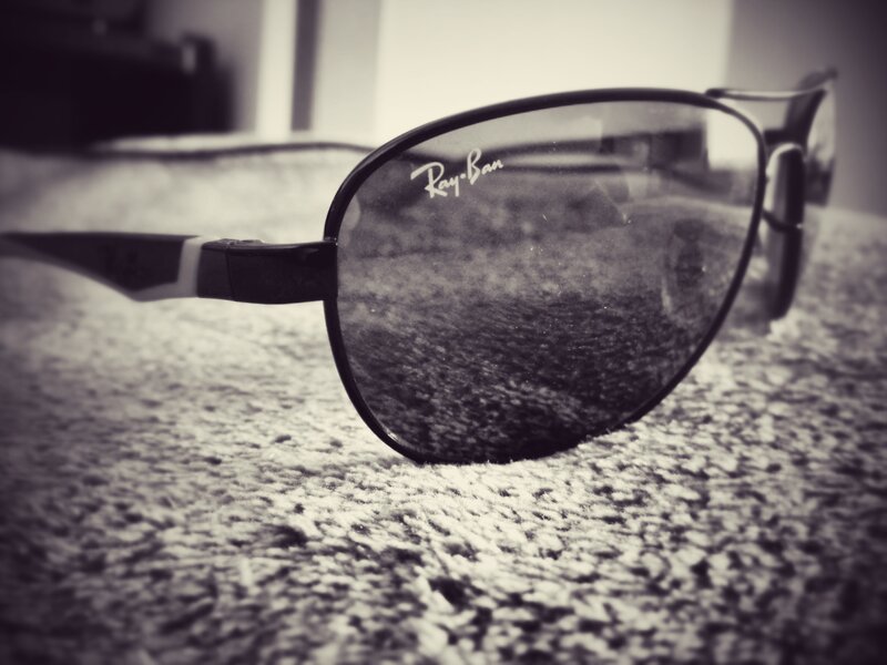 Ray-Ban Sunglasses — Black, Neutral