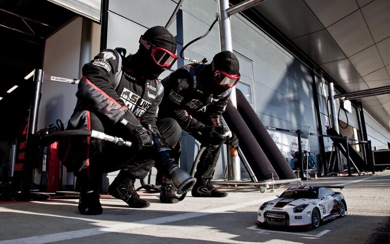 RC car pit stop