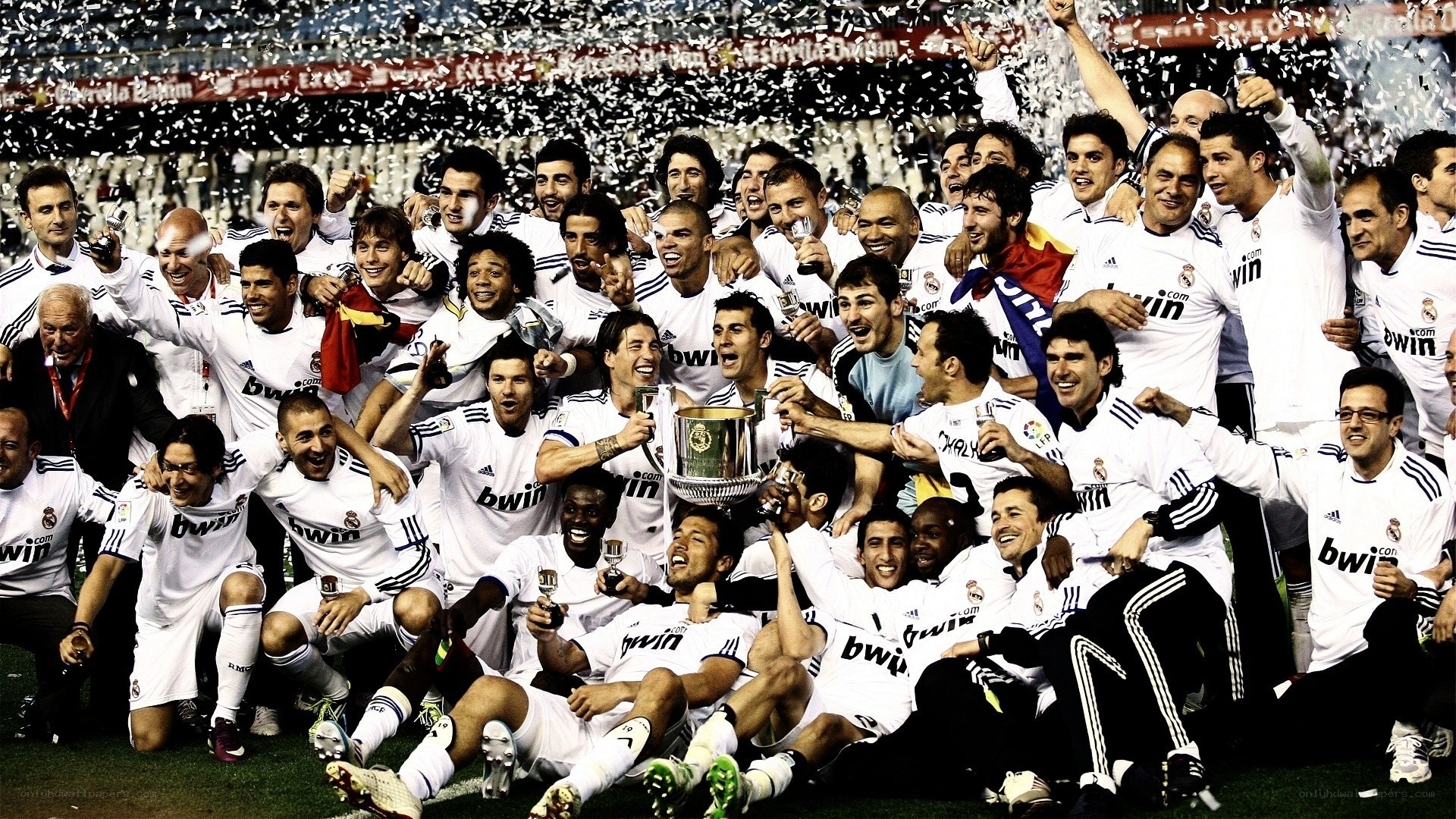 Real Madrid celebrates trophy win