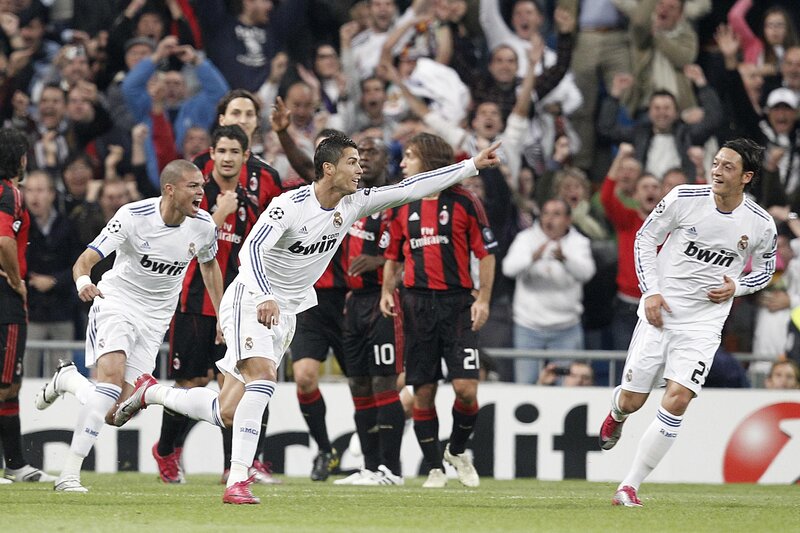 Real Madrid players celebrate goal