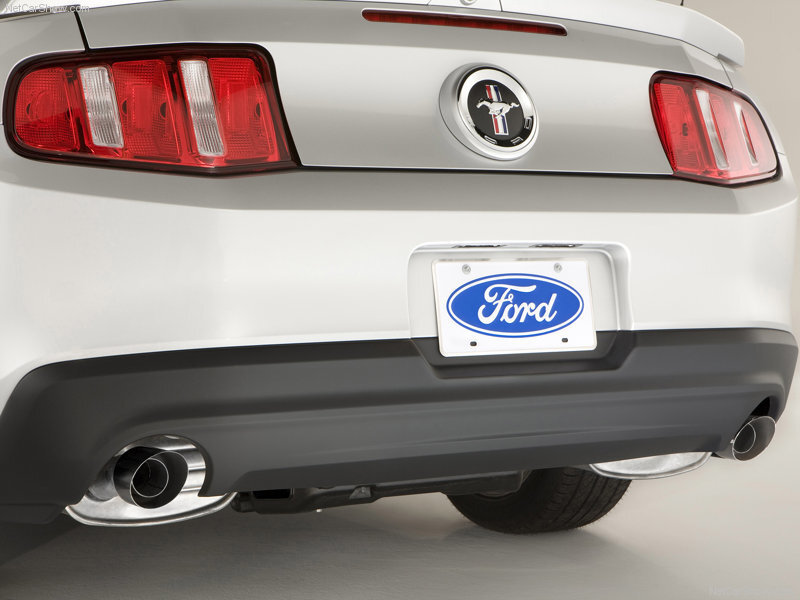 rear of white mustang car
