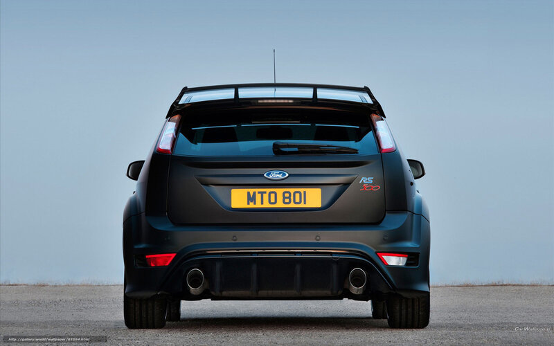 rear view of black ford rs500