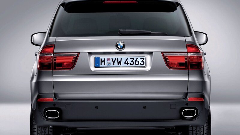 rear view of silver BMW X5