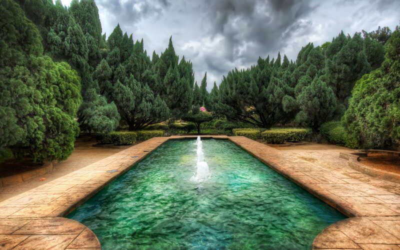 Rectangular Fountain Pool