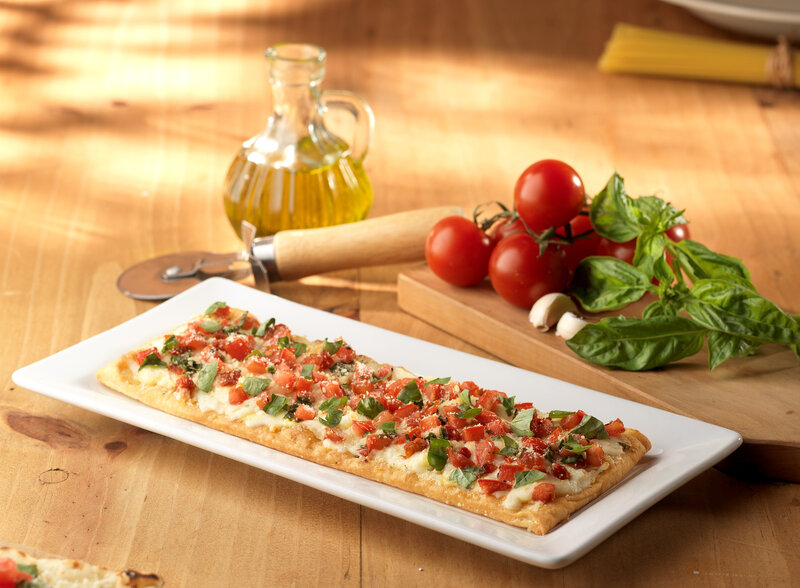 Rectangular Pizza on Plate — White