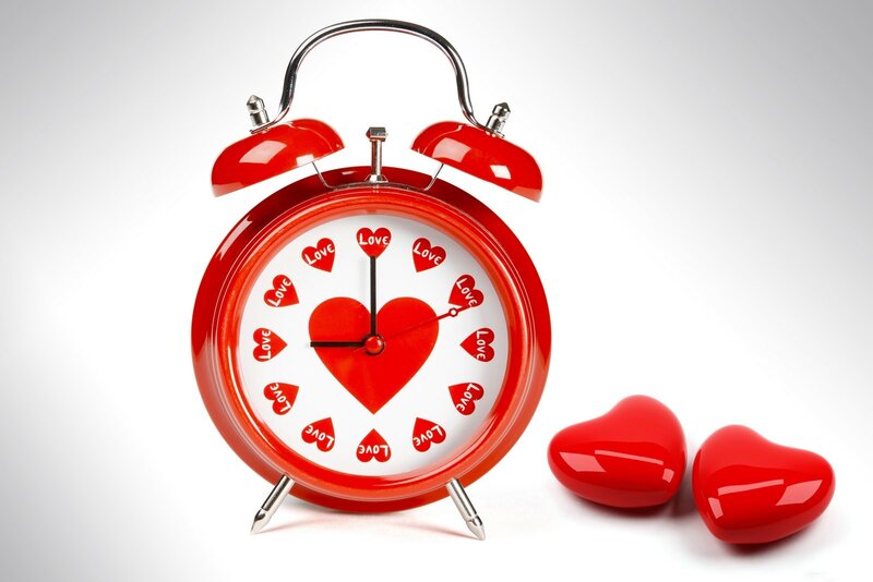 Red Alarm Clock with Hearts — Clean