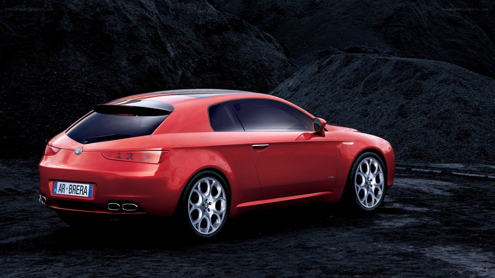 Red Alfa Romeo Brera