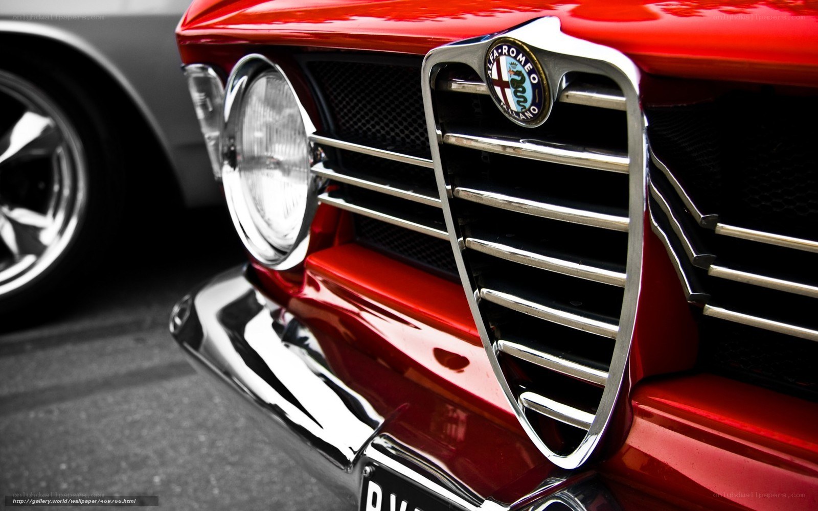 Red Alfa Romeo front grille