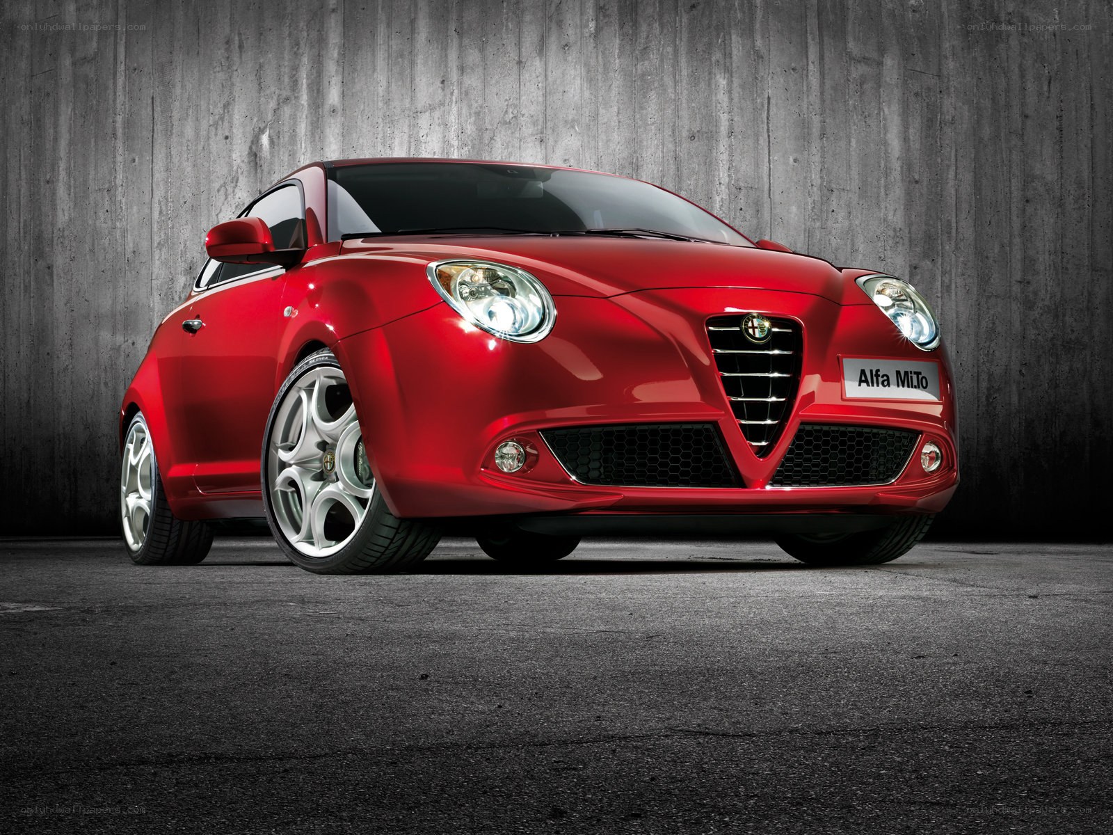 Red Alfa Romeo MiTo