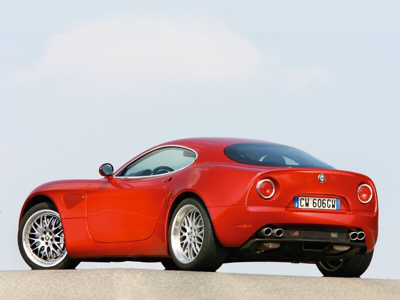 red alfa romeo sports car