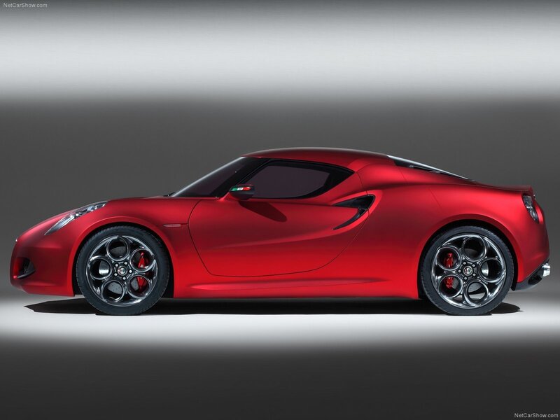 red alfa romeo sports car