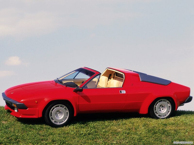 Red Alfa Romeo sports car