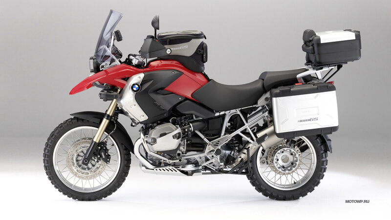 Red and Black Motorcycle — Neutral, Photograph, Saddlebags, Windshield, Luggage Rack