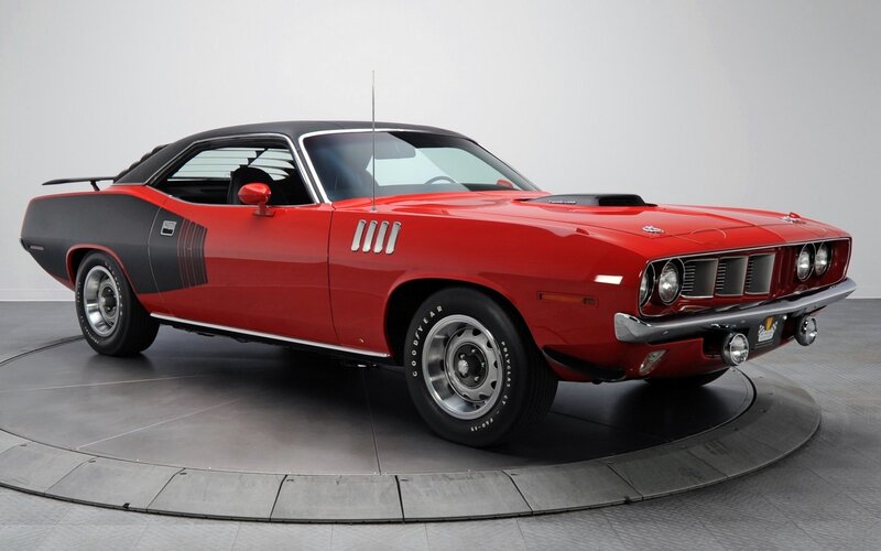 Red and Black Muscle Car — Neutral, Photograph, Rotating Platform