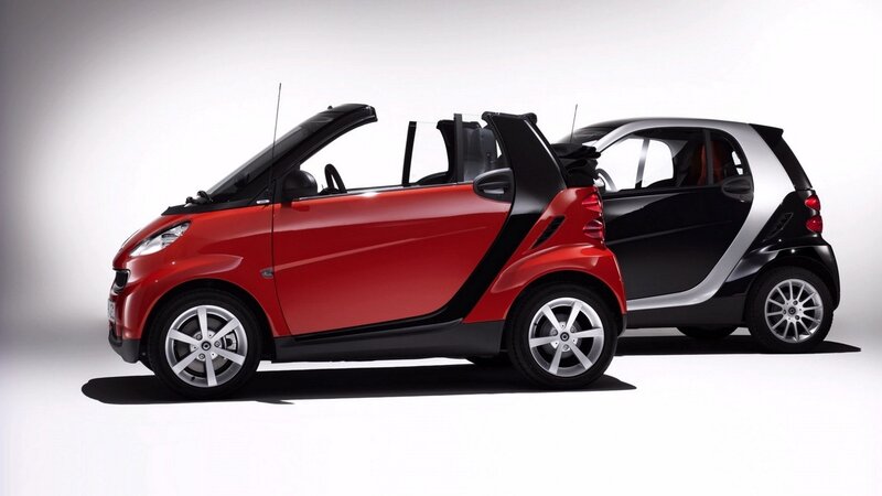 Red and black smart cars
