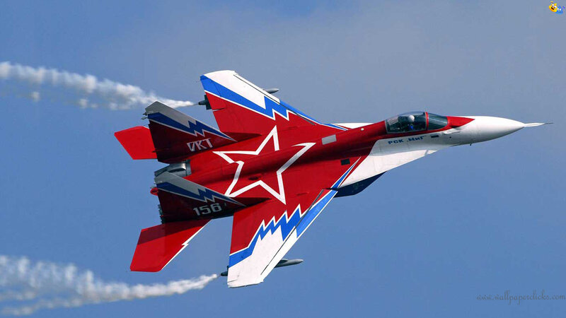Red and Blue Jet Fighter — Dynamic