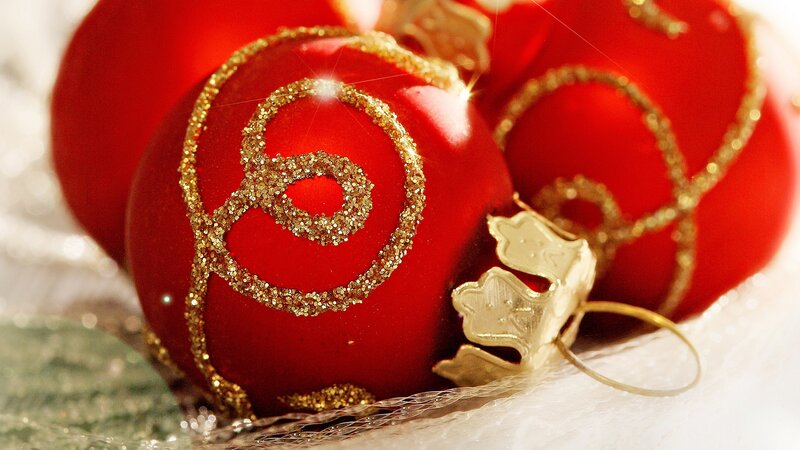 Red and gold Christmas ornaments