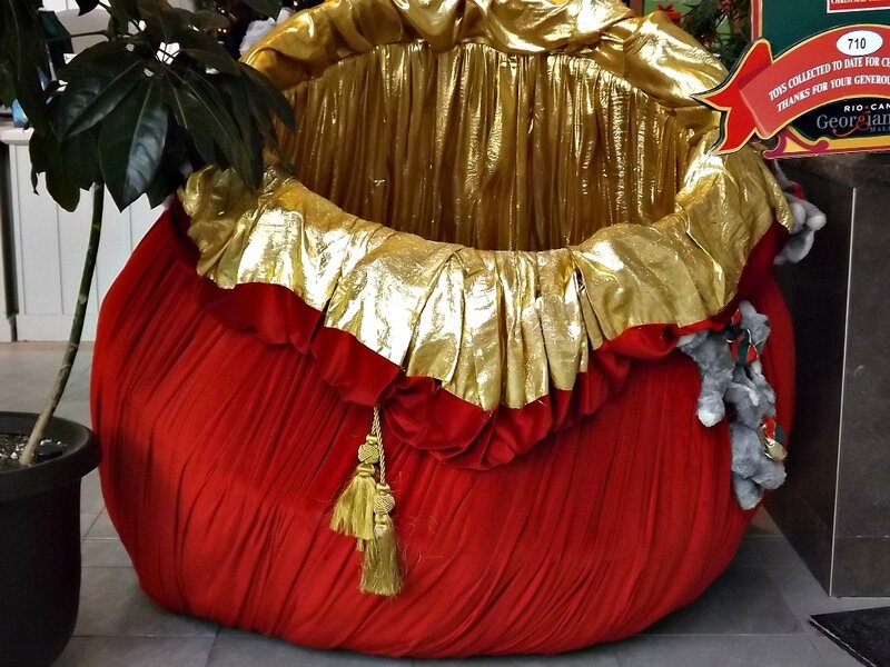 Red and Gold Sack