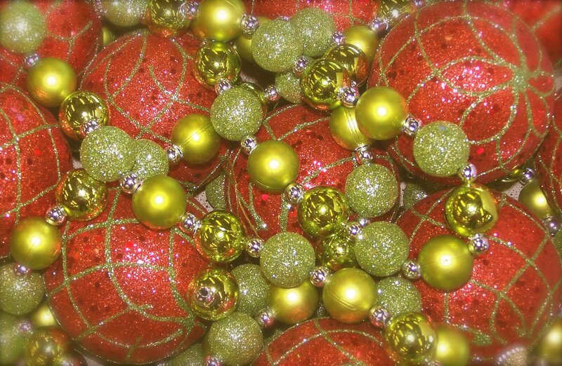 Red and Green Ornaments — Festive, Photograph
