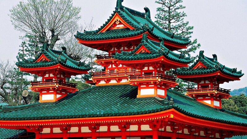 Red and Green Temple — Serene